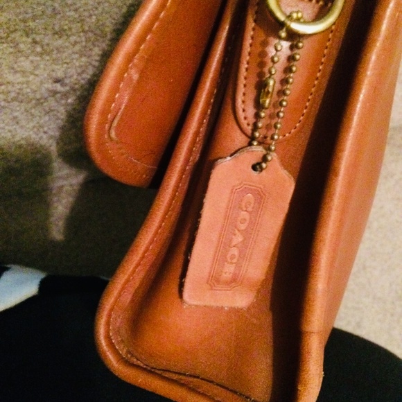 *SOLD* VINTAGE Coach Bag from the 60's - Picture 2 of 8